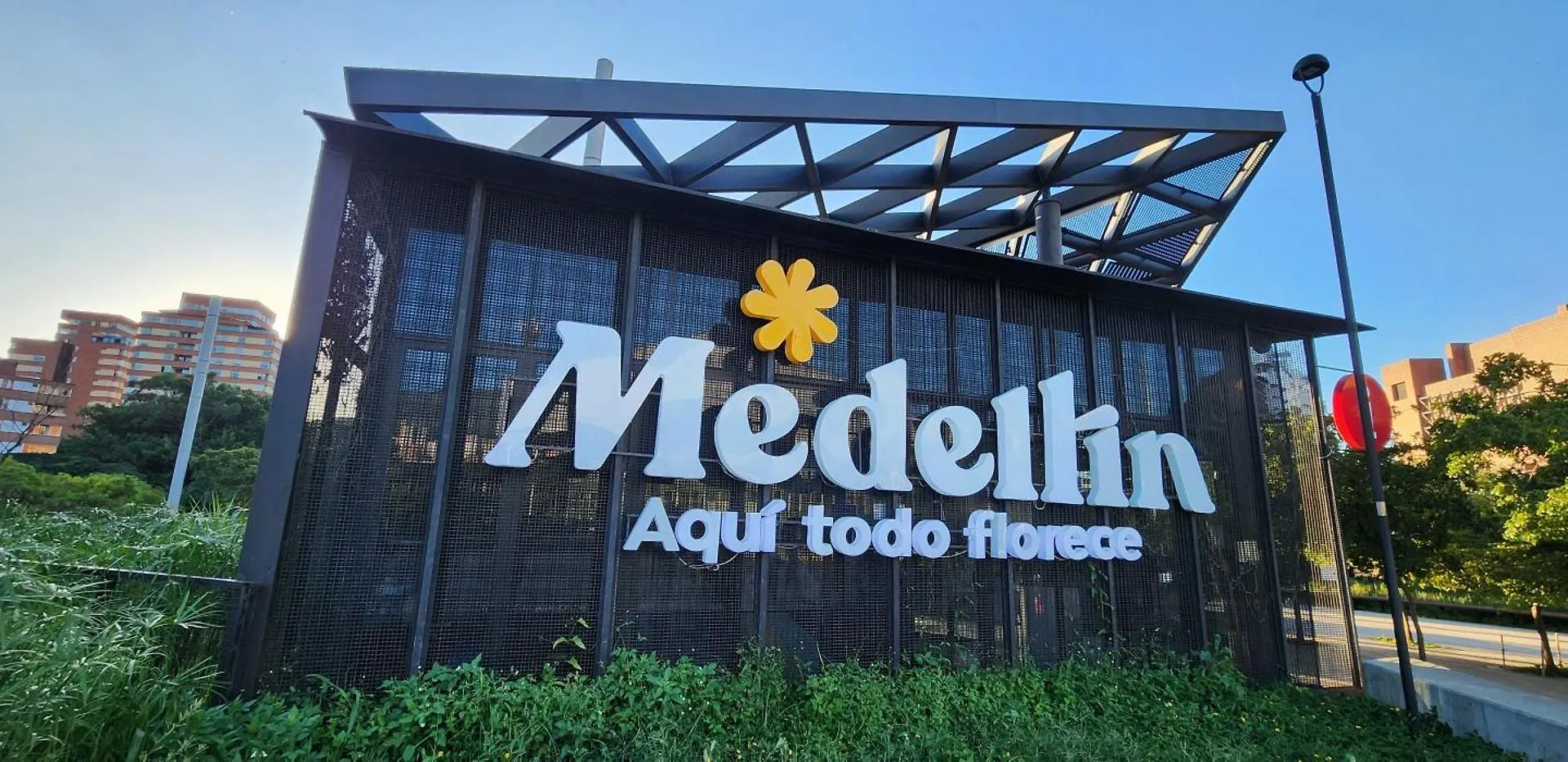 Casa De Las Palmas 3 Medellin 0*,