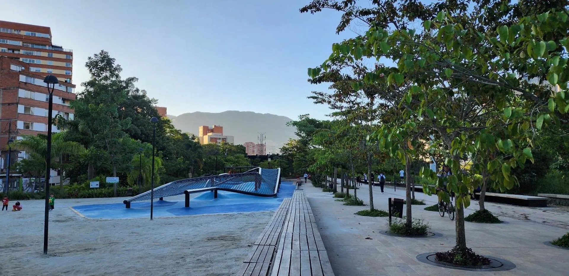 Casa De Las Palmas 3 Medellin Colombia