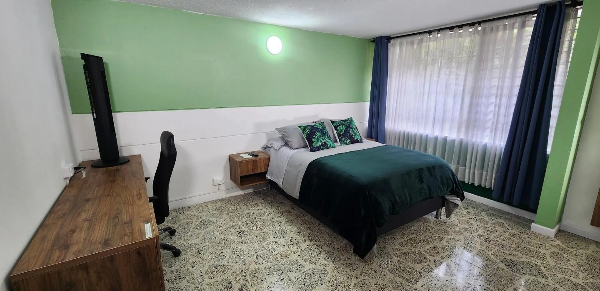 Casa De Las Palmas 3 Medellín